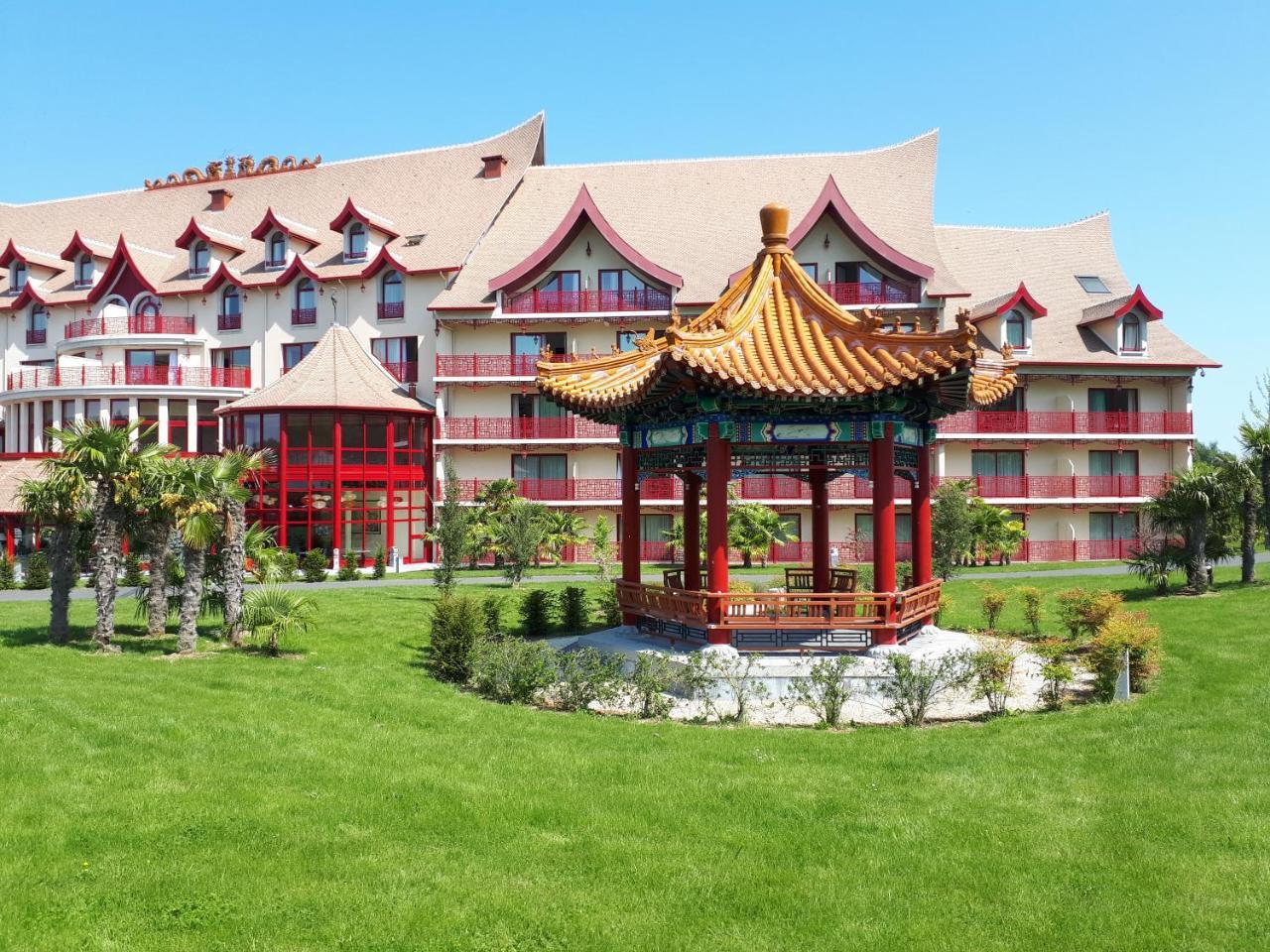 Les Pagodes De Beauval Hotel Saint-Aignan  Buitenkant foto